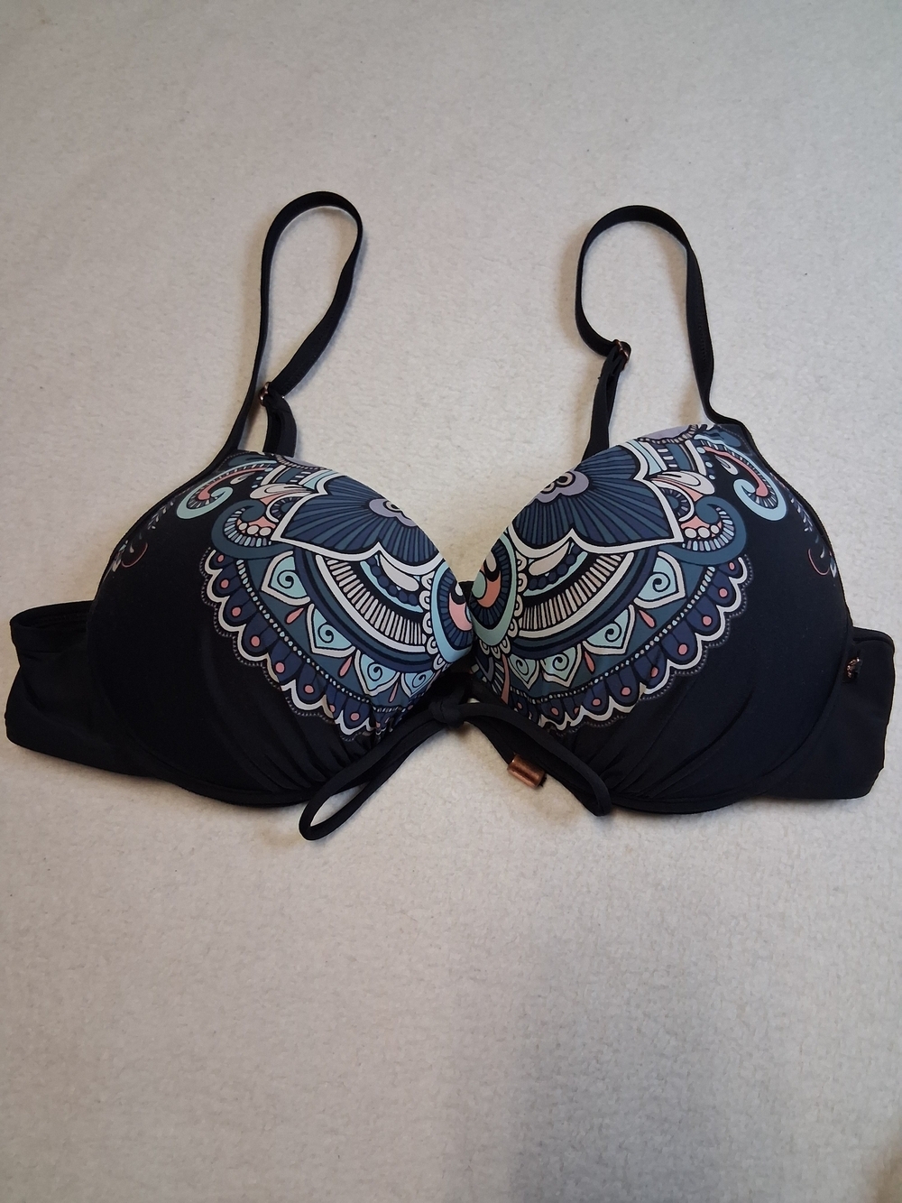 La Vie En Rose Black Push-Up Bra with Blue and Pink Printed Cups